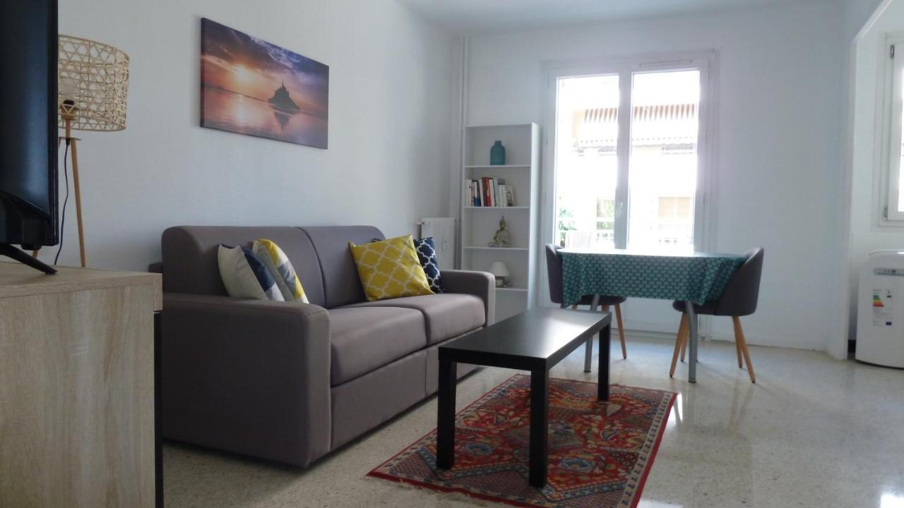 Antibes centre studio 27 M2 rénové Exterior foto